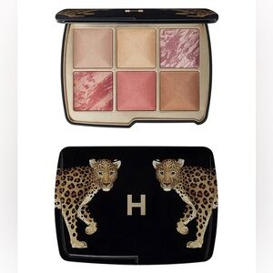 HOURGLASS Ambient® Lighting Edit Unlocked: Leopard